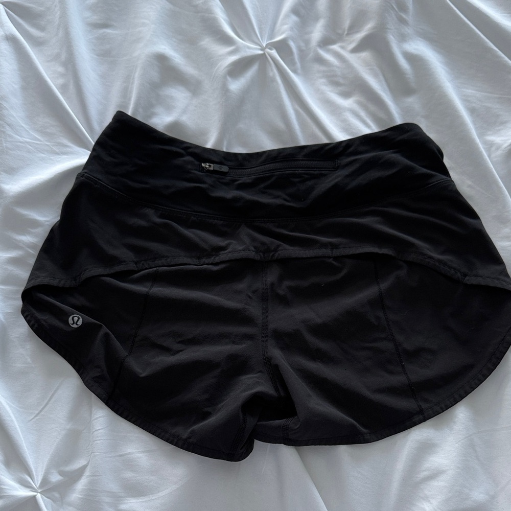 Lululemon Speed Up Midrise 4” lined shorts
